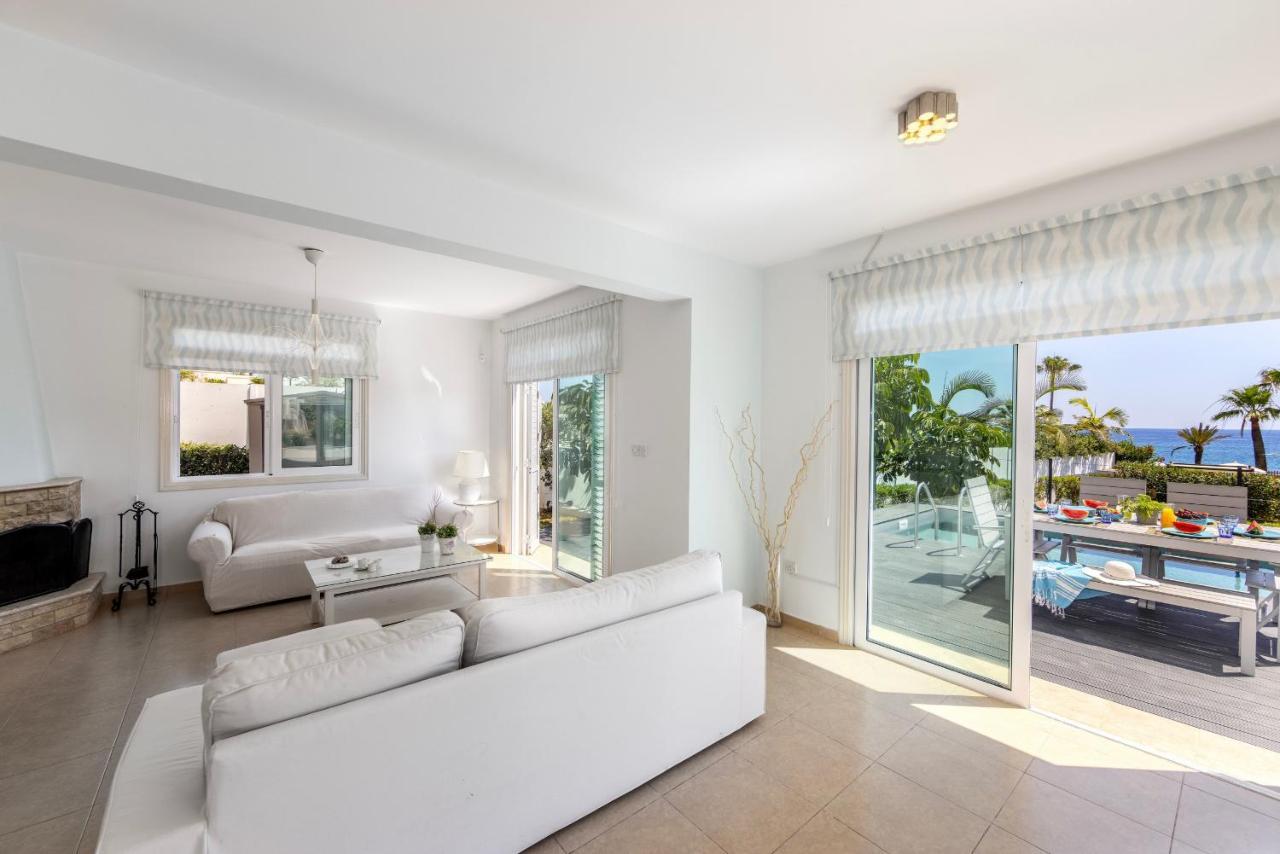 Protaras Sunrise Zen Seafront Villa Exterior foto