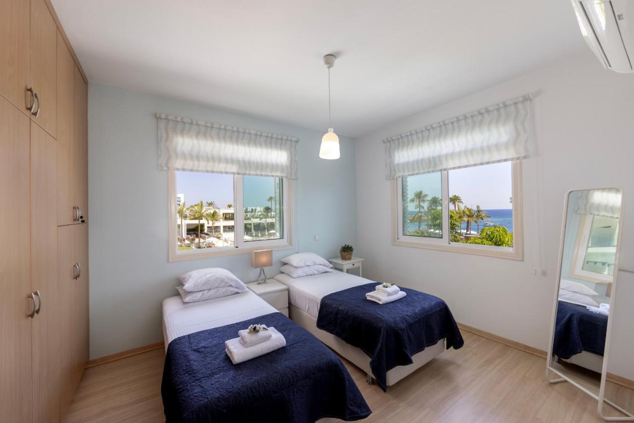 Protaras Sunrise Zen Seafront Villa Exterior foto